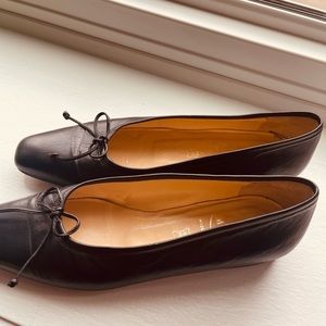 Bruno Magli Women's Ballet Flats Size 9 AA Black Leather

Made in Italy